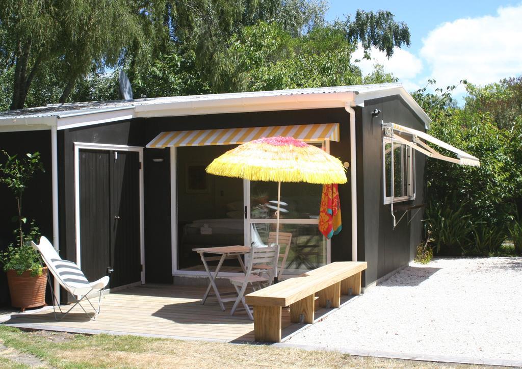 Tongariro Adventures Acomodação com café da manhã Kuratau Exterior foto