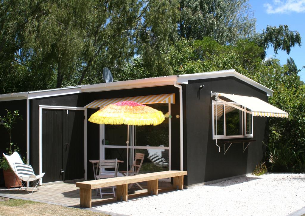 Tongariro Adventures Acomodação com café da manhã Kuratau Exterior foto